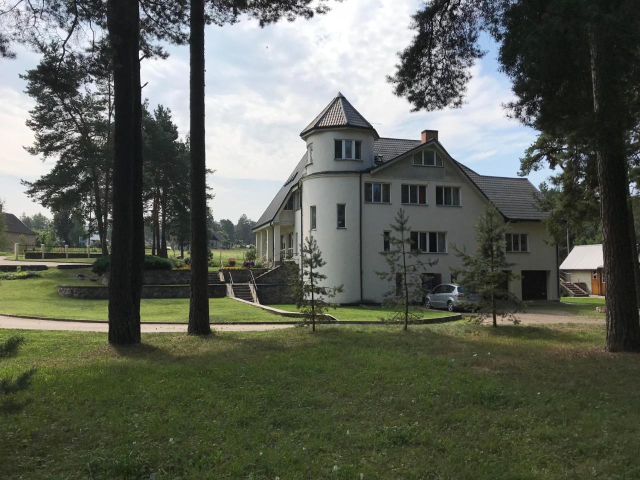 Priedaine Hotel Krāslava Eksteriør billede